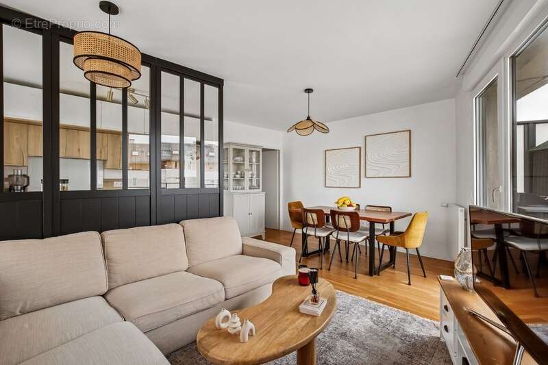 Appartement à COLOMBES