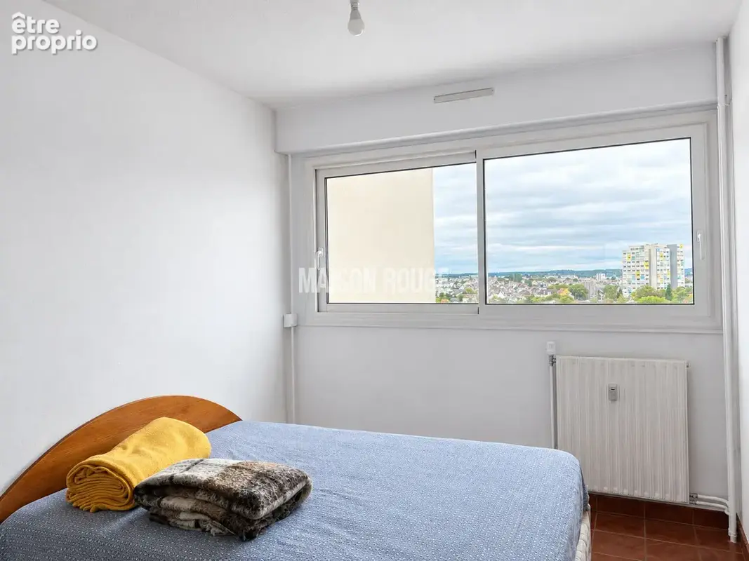 Appartement T2 54 m2 LORIENT avec extérieur - photo 3