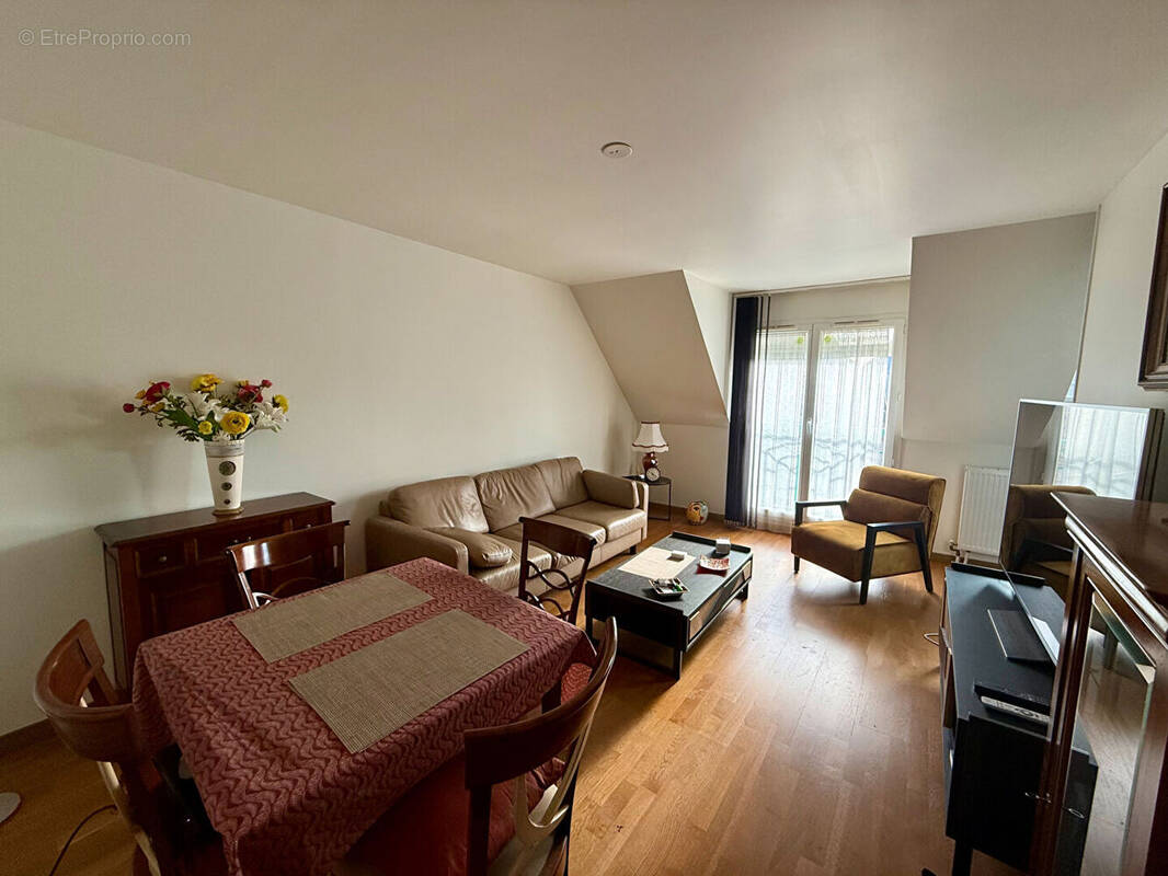 Appartement à NONANCOURT