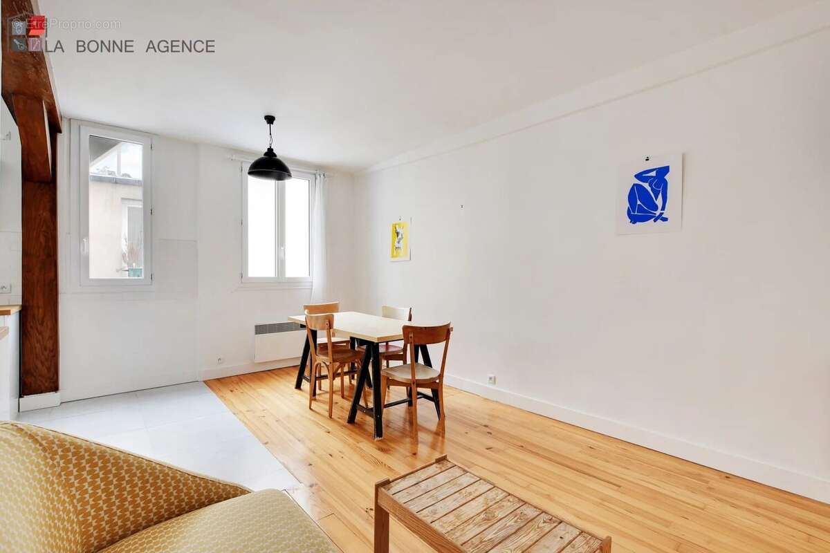 Appartement à PARIS-11E