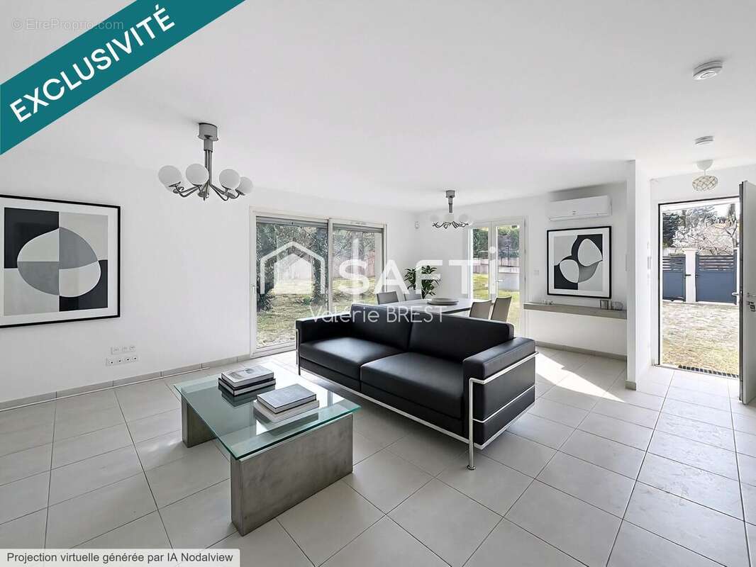Photo 3 - Maison à LA DESTROUSSE