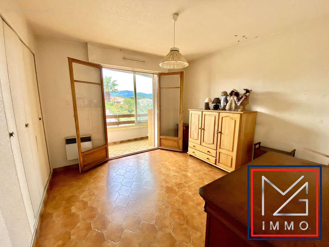 Appartement à SANARY-SUR-MER