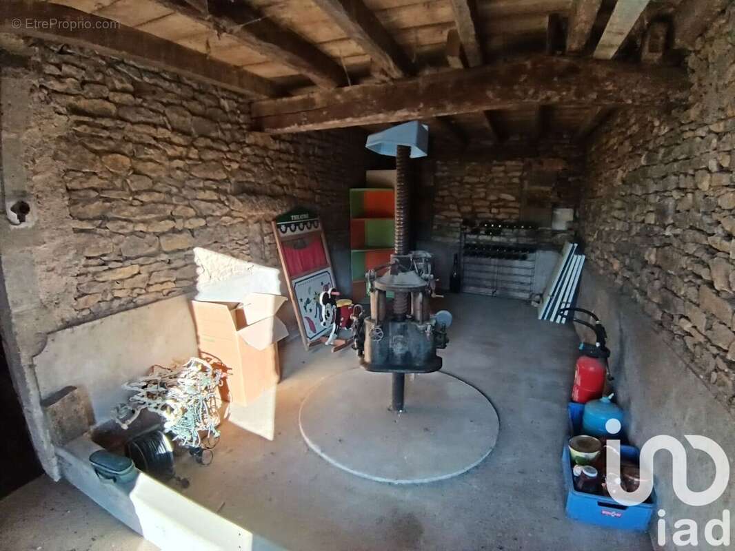 Photo 8 - Maison à LOUZY