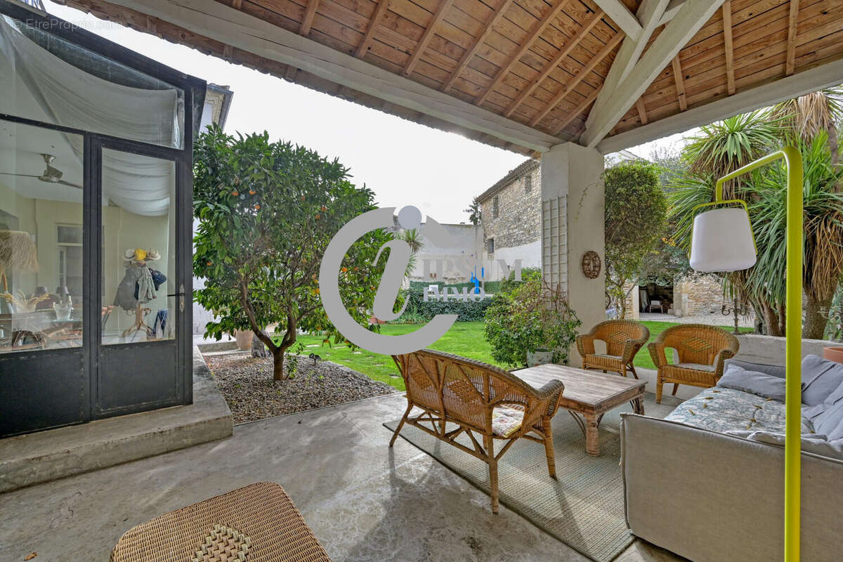 Maison à SAINT-NAZAIRE-DE-PEZAN