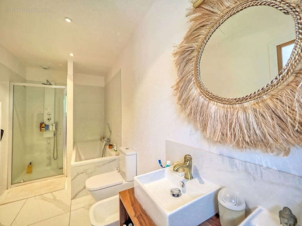 Une propriété d'architecte d'exception au cœur d'un environnement privilégié - photo 10