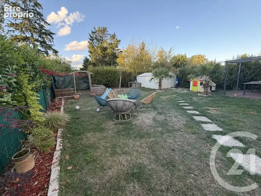 Maison 4 pièces 94 m² à vendre à Chartres (28000) - photo 12