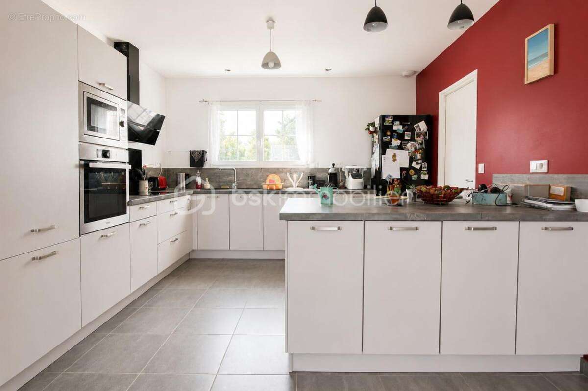 Maison contemporaine de plain-pied 115 m² – 4 chambres – DPE A/A – Secteur Lescar - photo 3