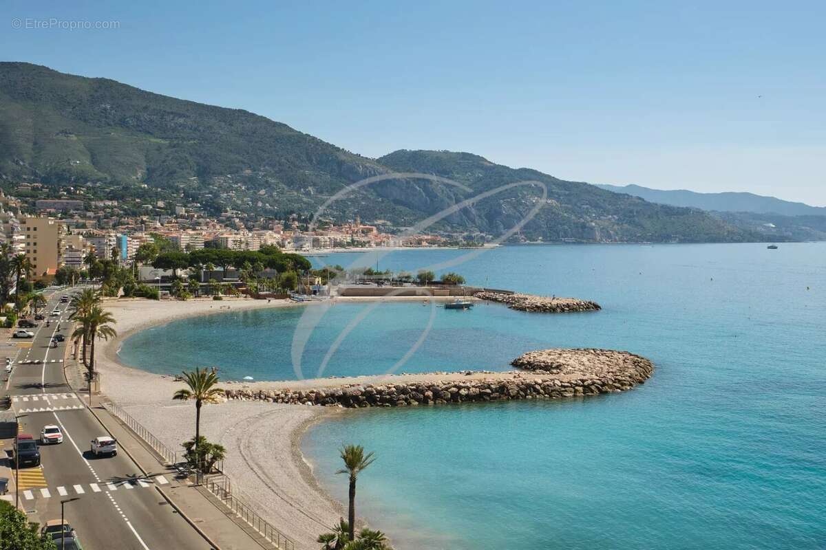 Appartement à ROQUEBRUNE-CAP-MARTIN