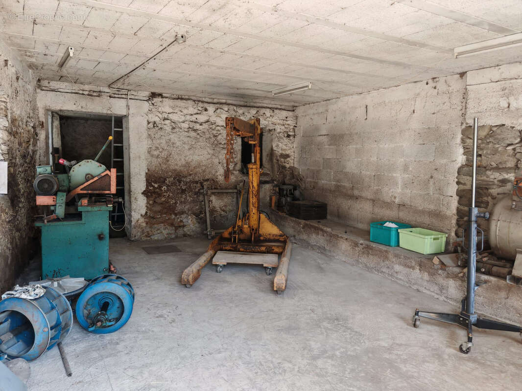 Maison à LA CHAPELLE