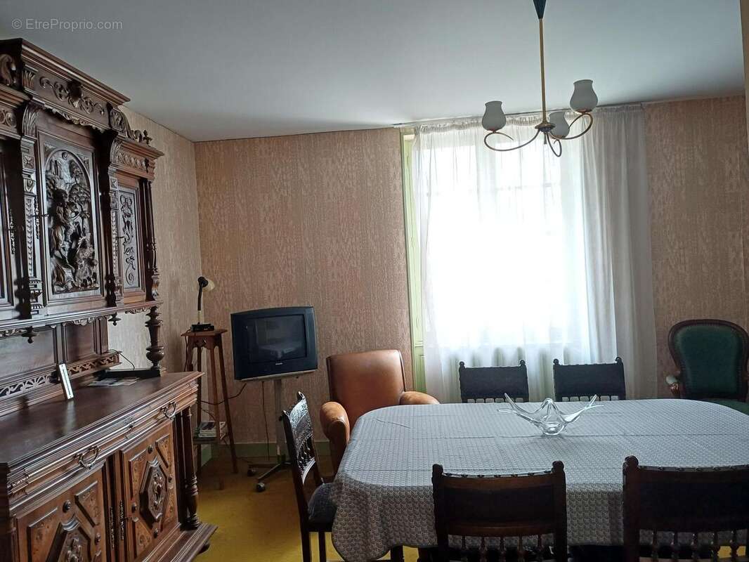 Photo 8 - Maison à CHALAIS