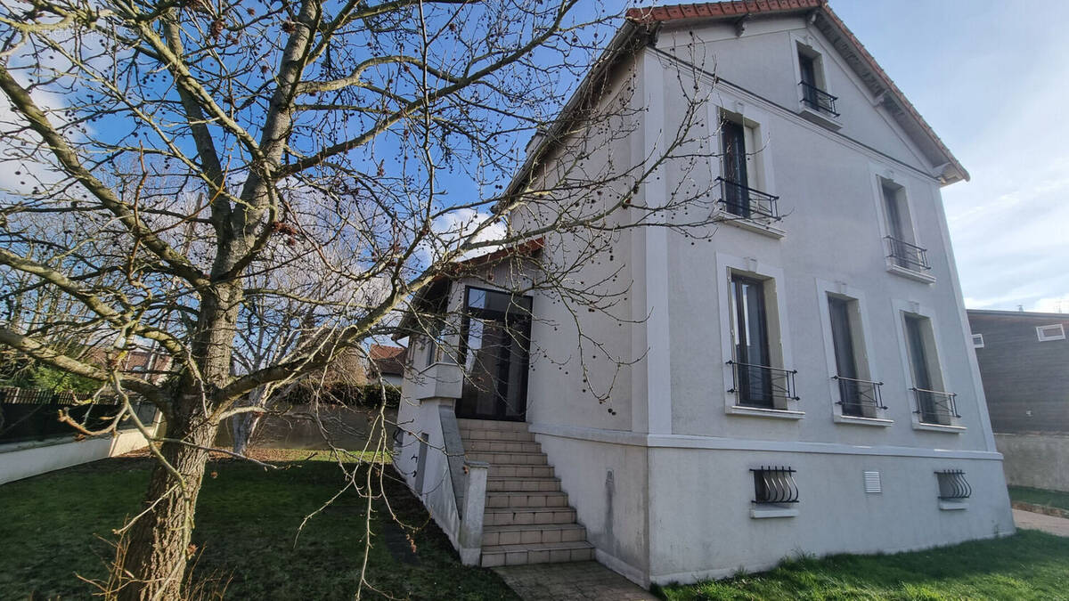 Maison à VILLEMOMBLE