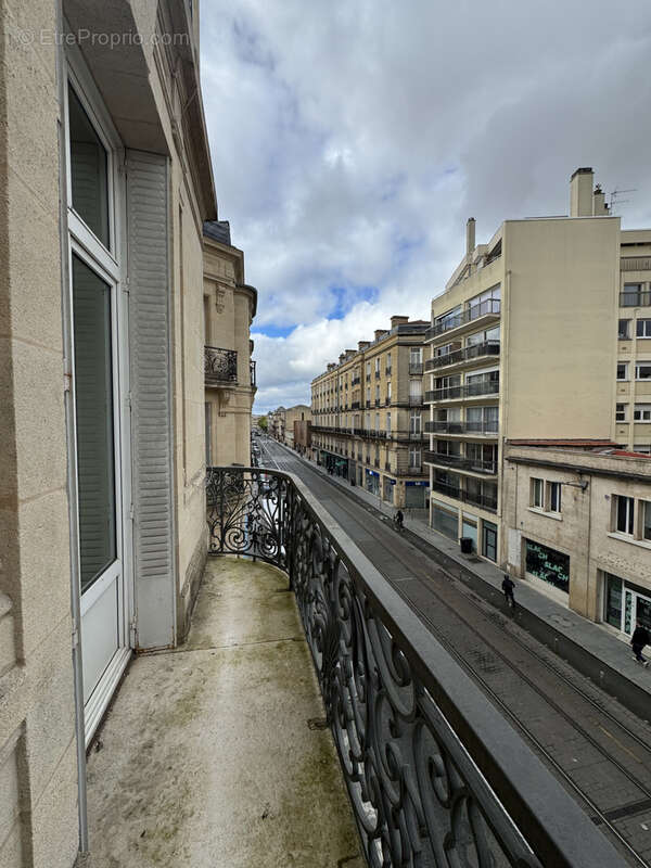 Appartement à BORDEAUX