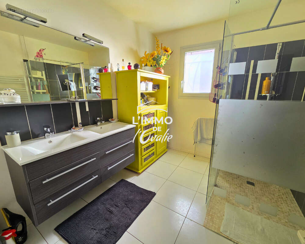 Maison à SAINT-CERE