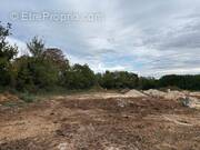 Terrain à SAINT-HIPPOLYTE