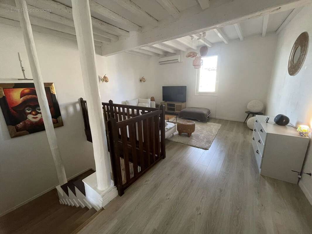 Maison à MONTESQUIEU-VOLVESTRE