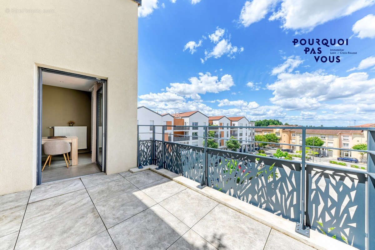 Appartement à SAINT-LAURENT-DE-MURE