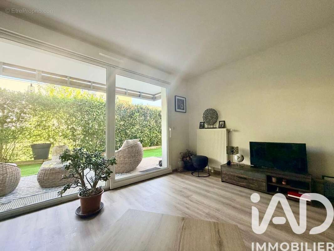 Photo 9 - Appartement à TINQUEUX