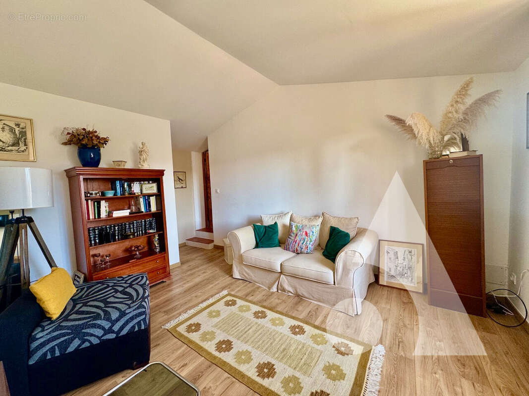 Maison à VILLECROZE