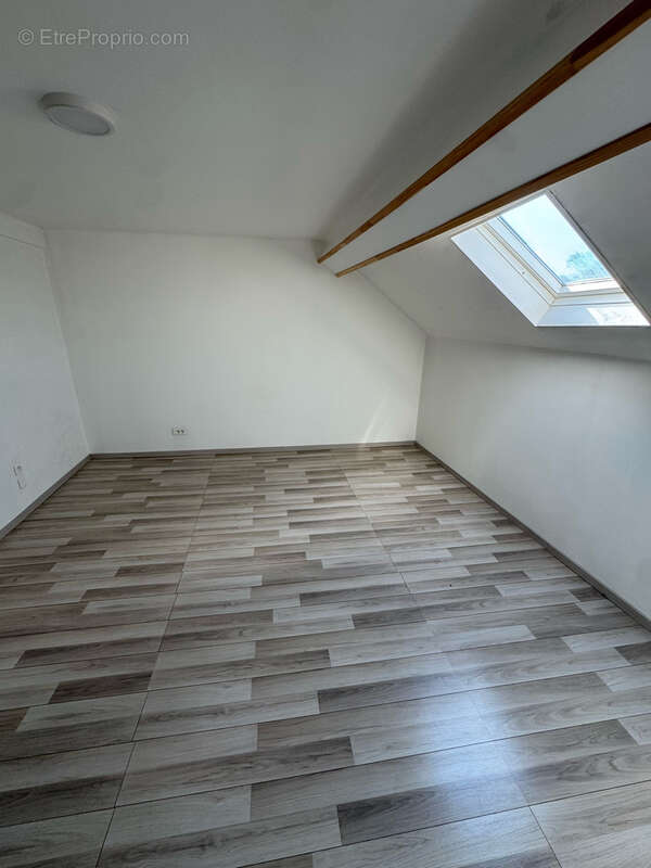 Maison à BRUAY-SUR-L&#039;ESCAUT