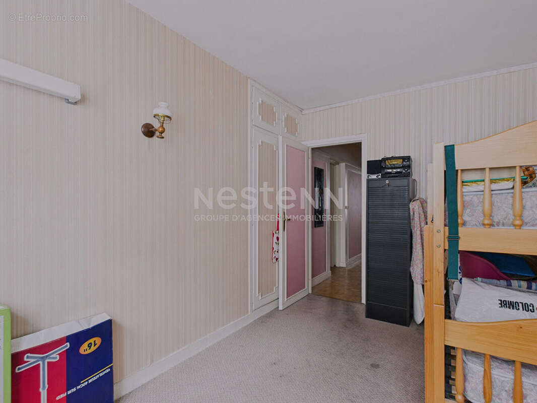 Appartement à PARIS-19E