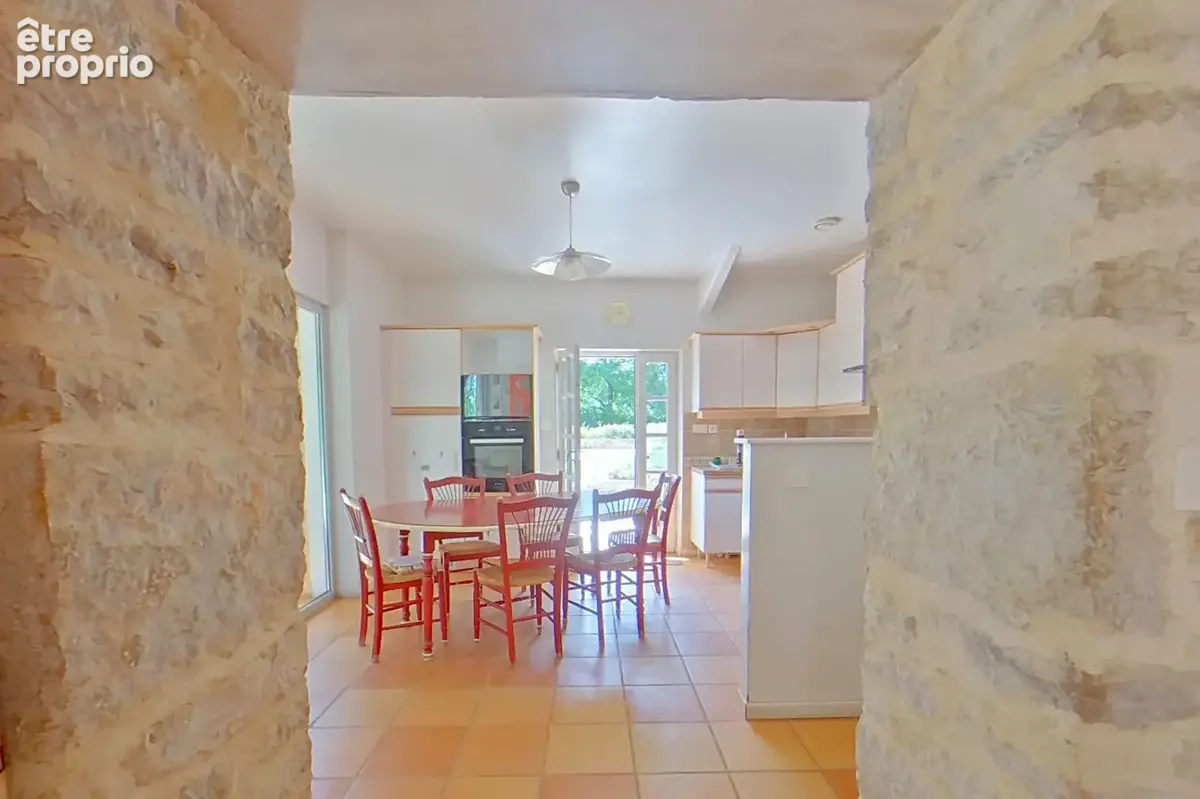A 5 min de Caussade, ensemble immobilier en pierre. Charme, volumes et fort potentiel - photo 6