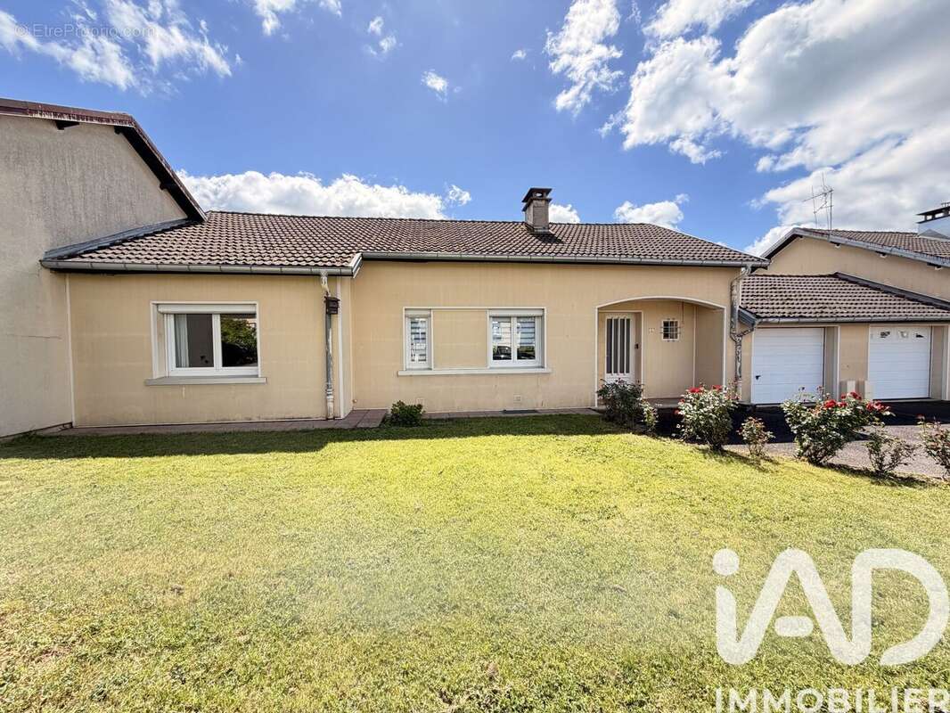 Maison 104 m² à Saint-Remy  - photo 2