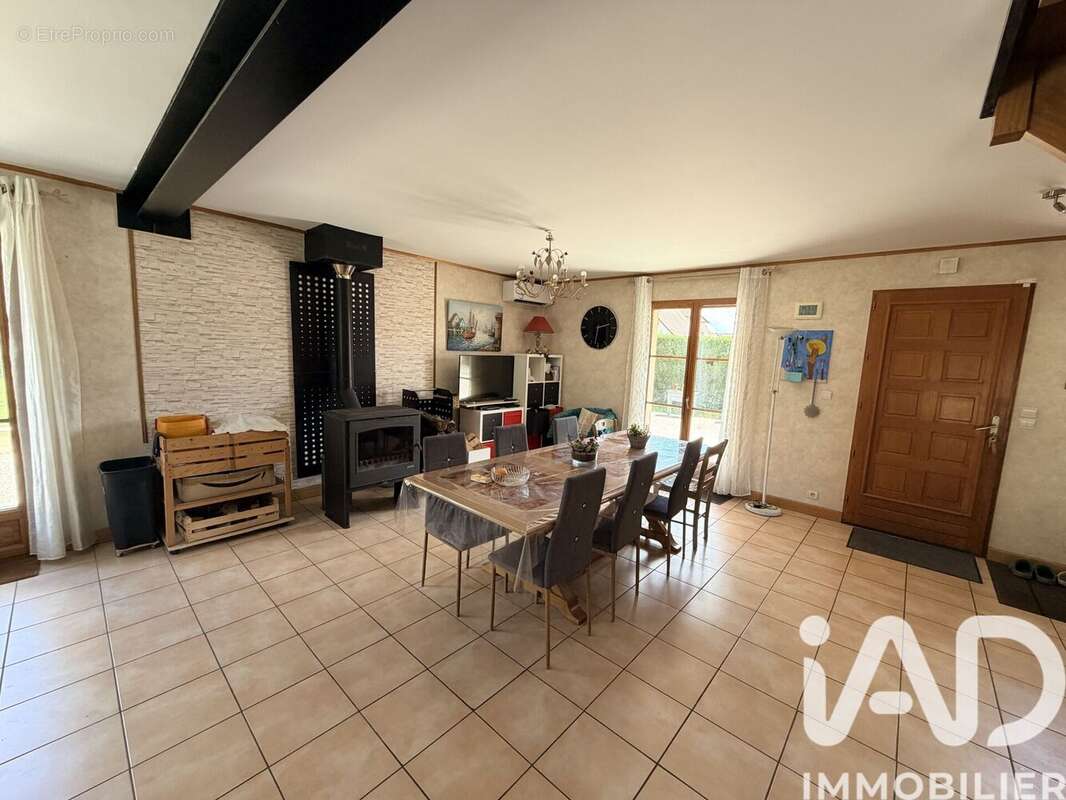 Maison 130 m² à Rampillon  - photo 5