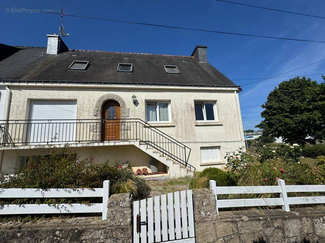 Maison à PLUNERET