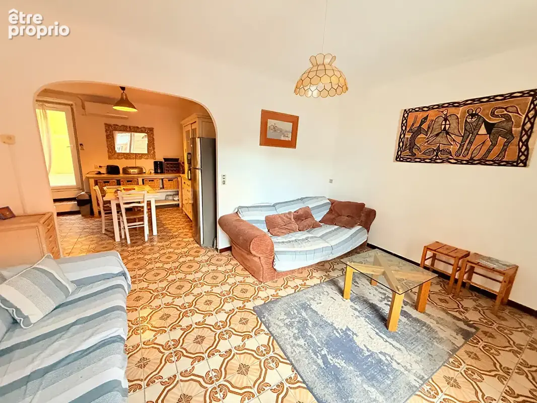 AGDE, Maison vigneronne avec fort potentiel, garage et terrasse - photo 2