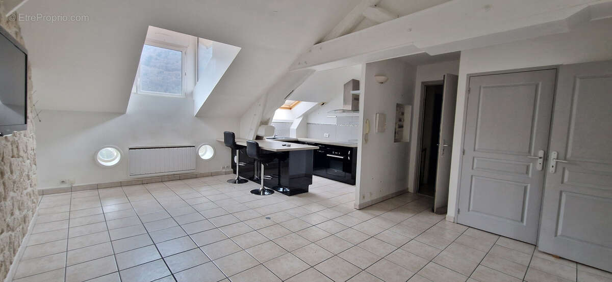 Appartement à VIZILLE