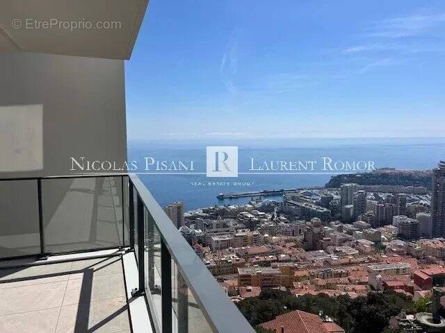 Appartement à BEAUSOLEIL