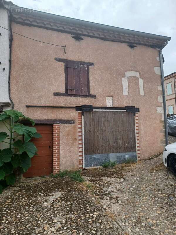 Maison à DENAT