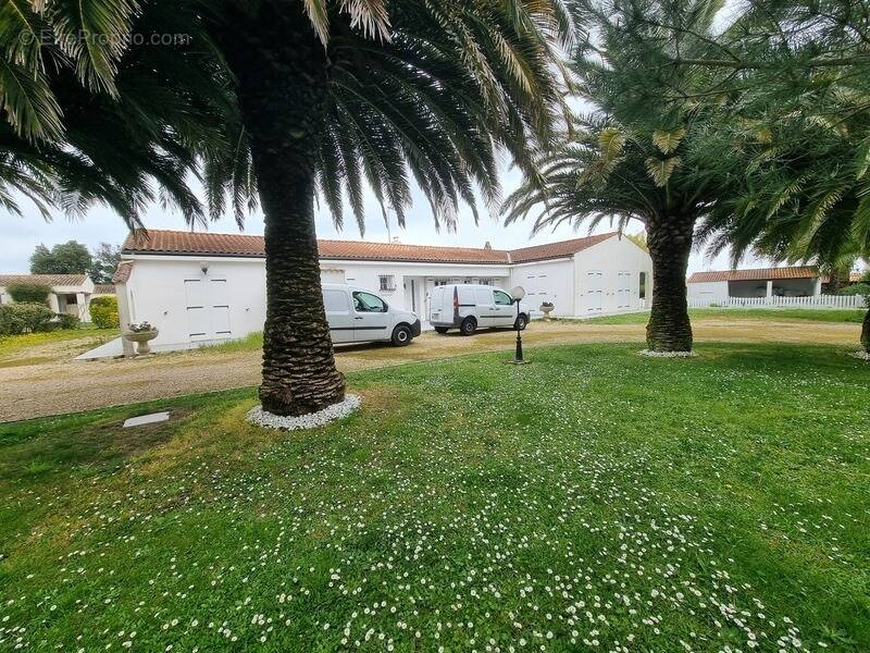 Maison à LE CHATEAU-D'OLERON