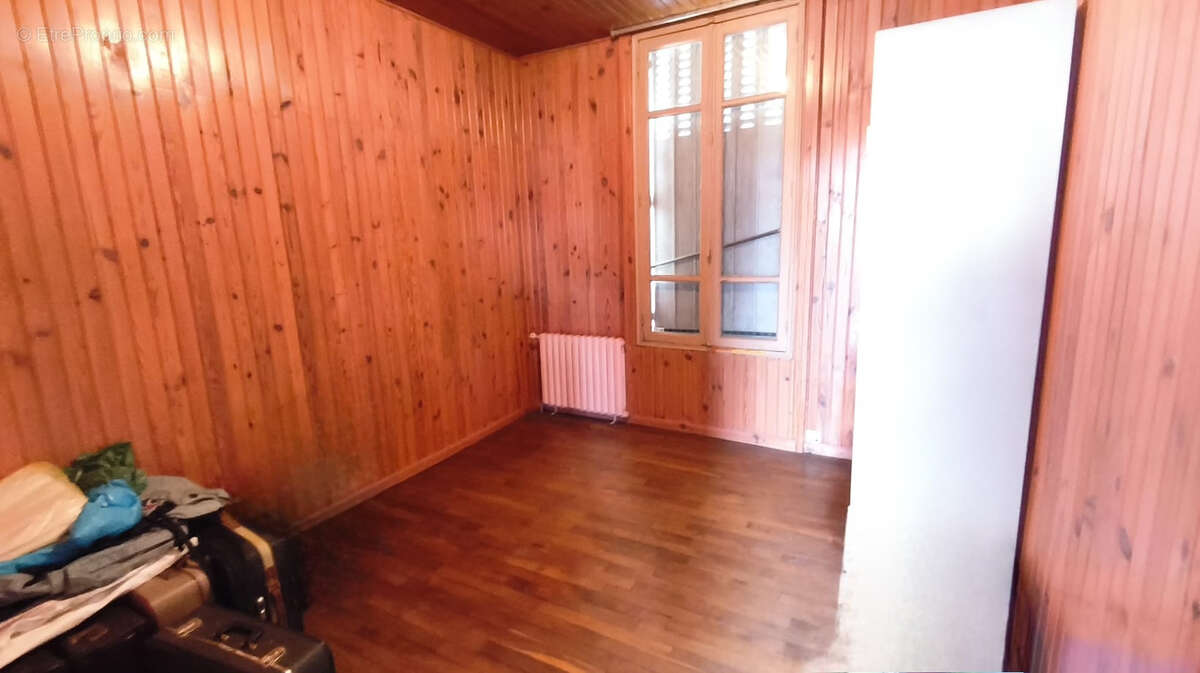 Maison à VIGNEUX-SUR-SEINE