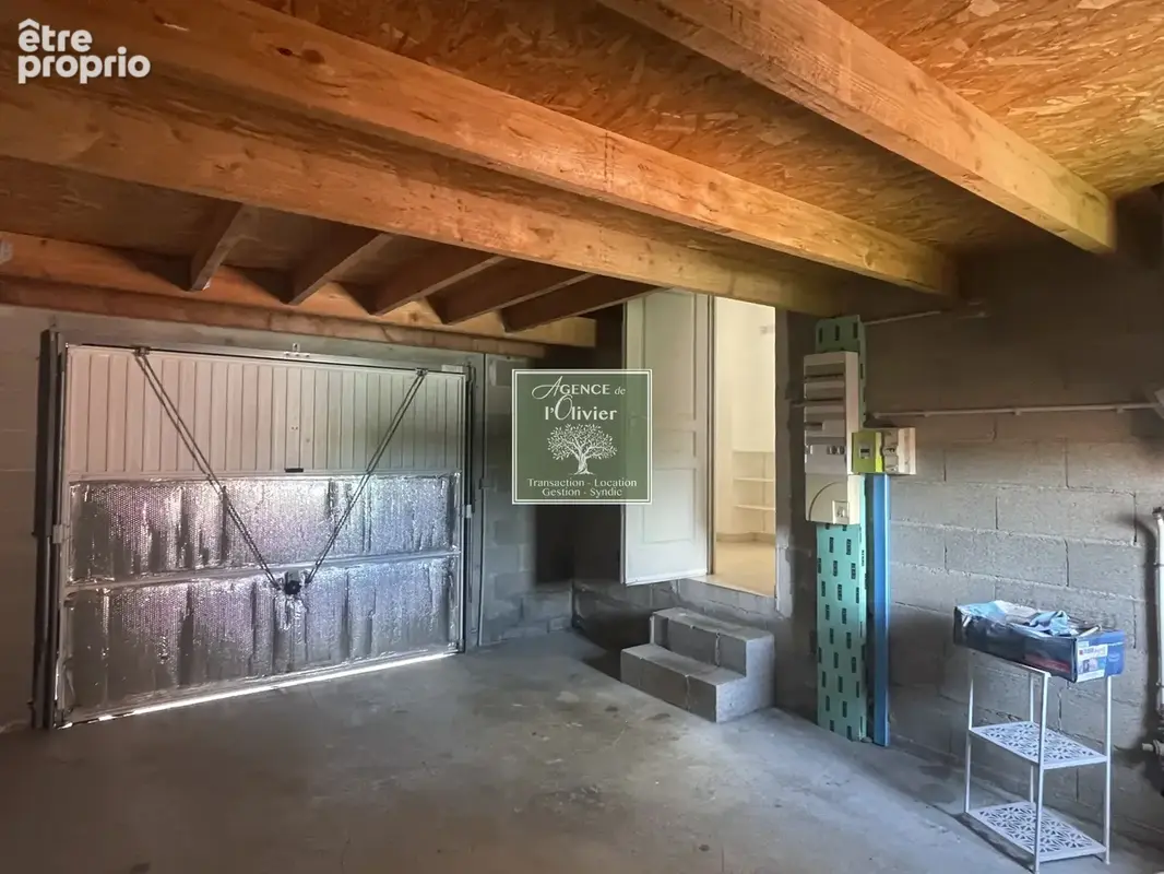 Villa de 80m2 habitable sur un terrain clos de 320m2 avec piscine et garage à ST ETIENNE DU GRES - photo 18