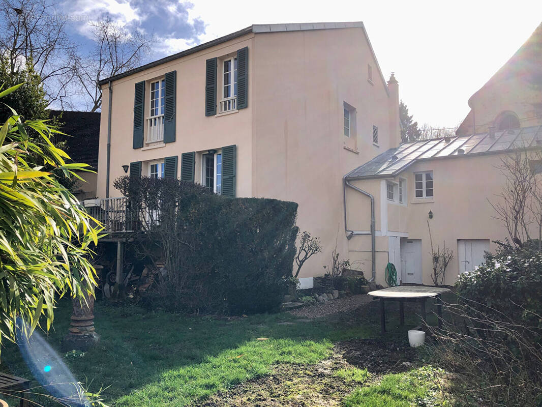 Maison à JOUY-EN-JOSAS