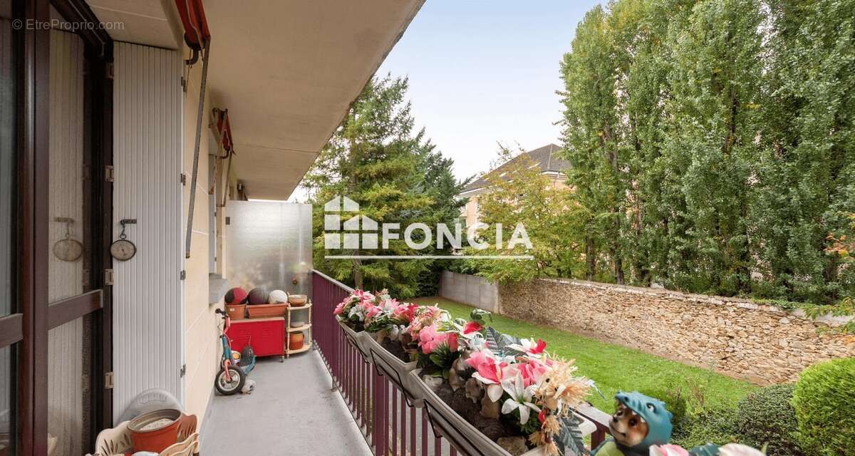 Appartement à LIMEIL-BREVANNES