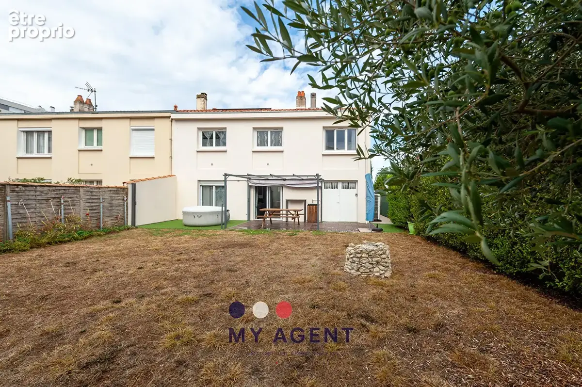 Maison 7 pièces 134 m² · à La Rochelle · 134 m² · 299 000 €