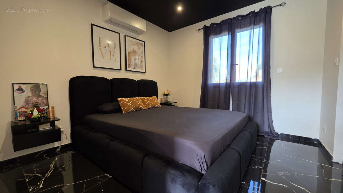 Maison à SAINTE-BLANDINE