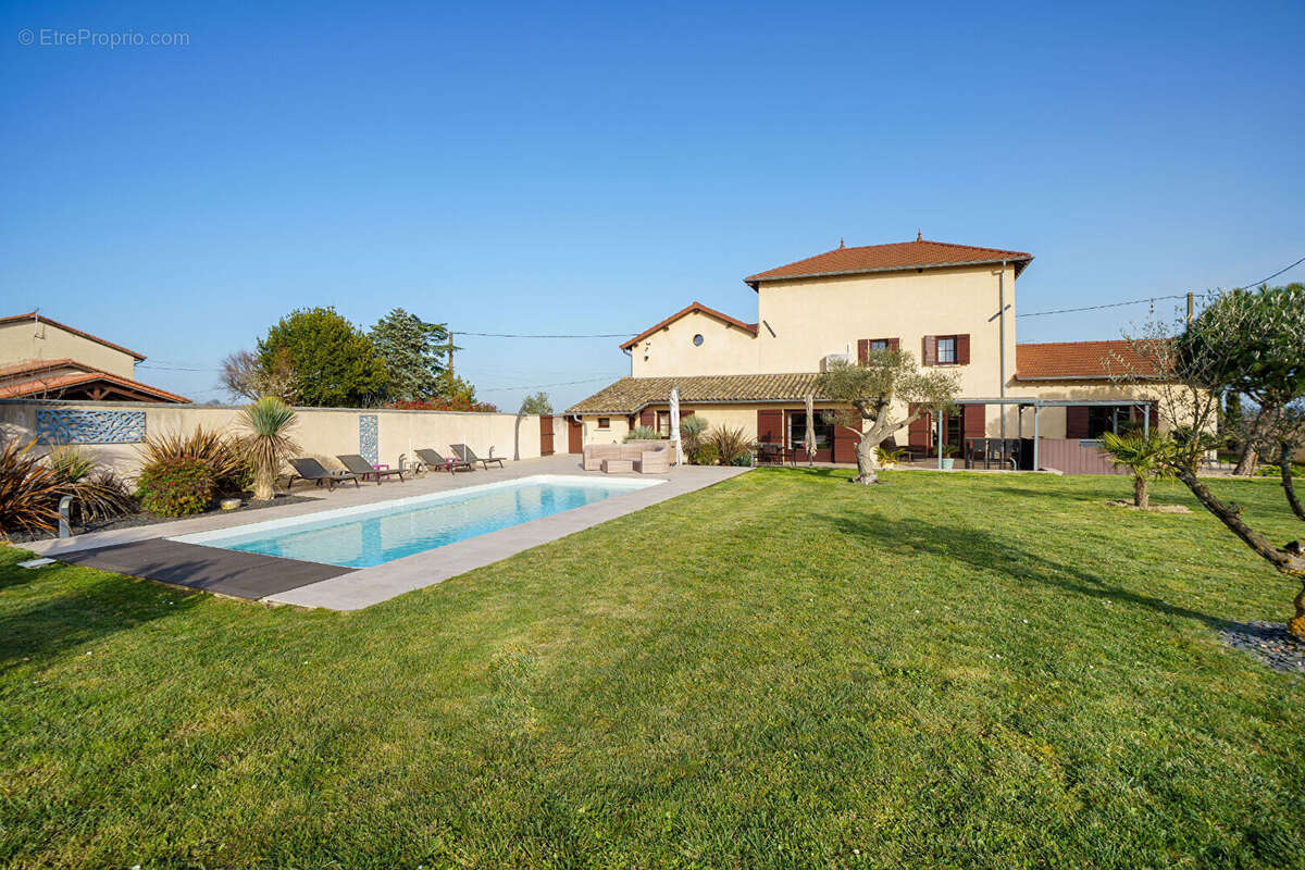 Maison d'exception Charentay 6 pièces 208 m2 - photo 14