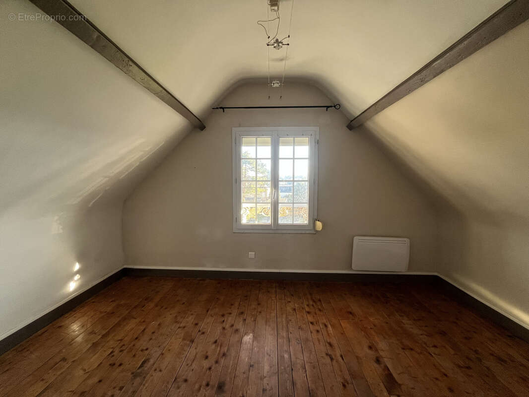 Maison à PORT-EN-BESSIN-HUPPAIN