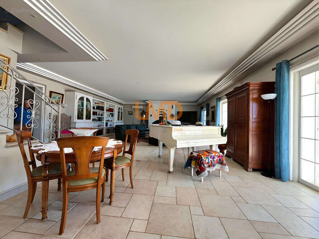 Maison à TRANS-EN-PROVENCE