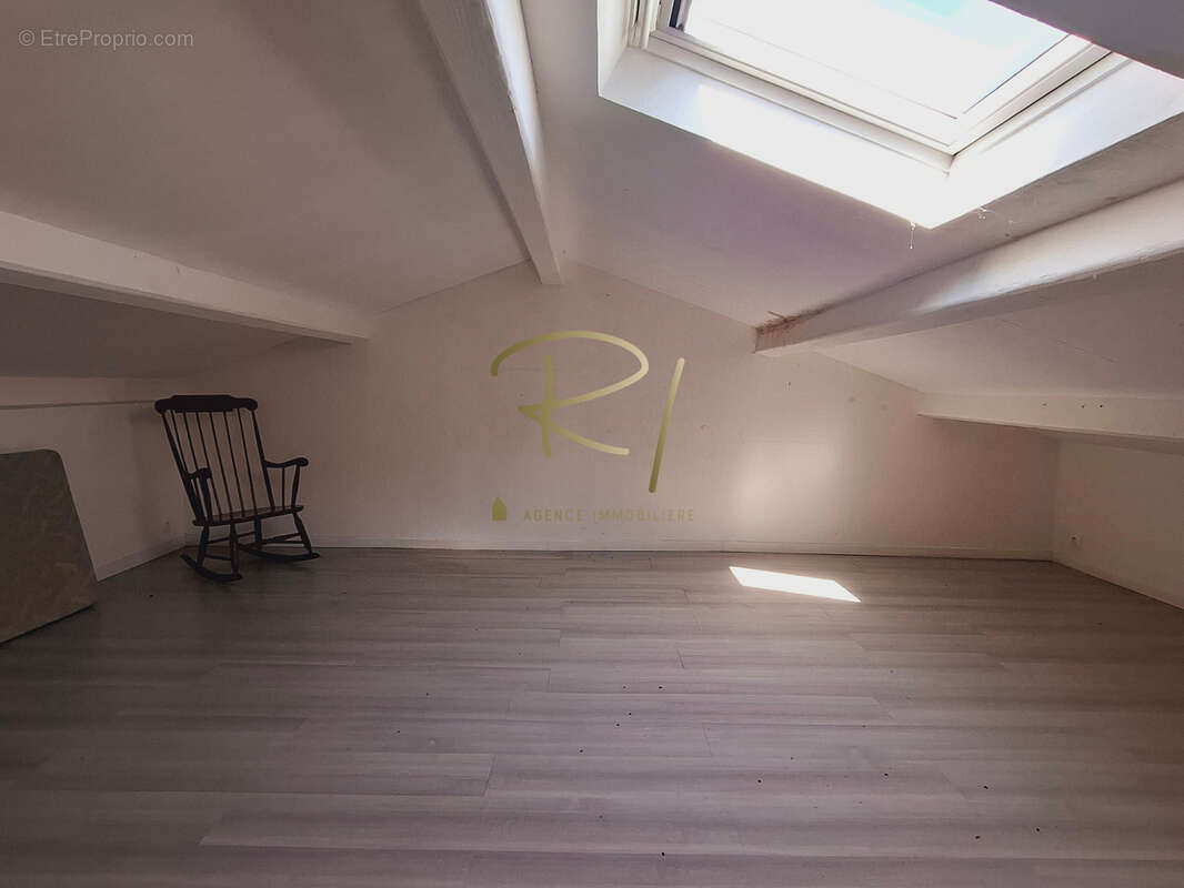 Maison à SAINT-ANDRE-DE-CRUZIERES