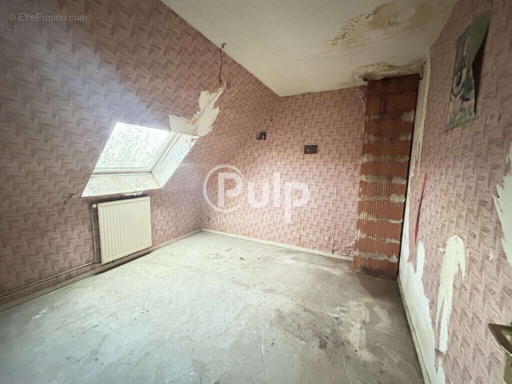 Maison à MONTIGNY-EN-GOHELLE