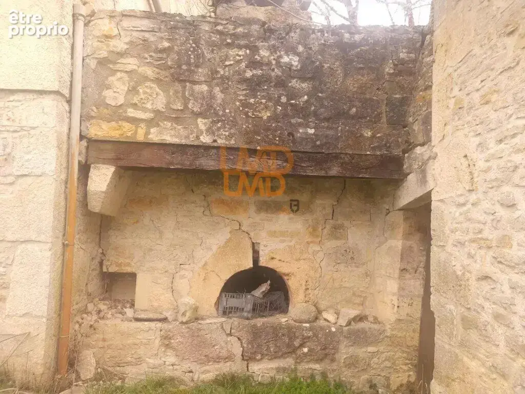 corps de ferme et sa longère en pierre  avec terrain à Villeneuv - photo 18