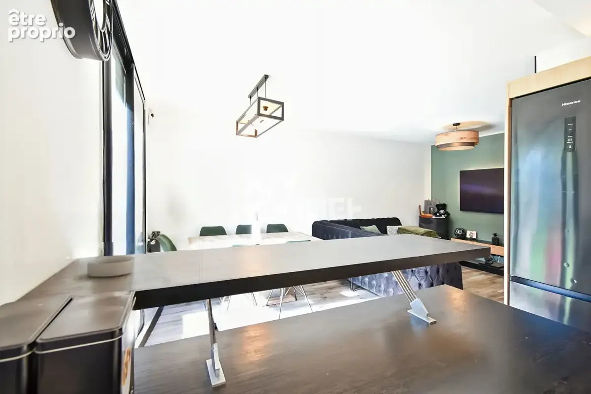 Superbe duplex de 75 m² avec terrain privatif de 40 m², 3 chambres dont suite parentale ? 3 stationnements - photo 4
