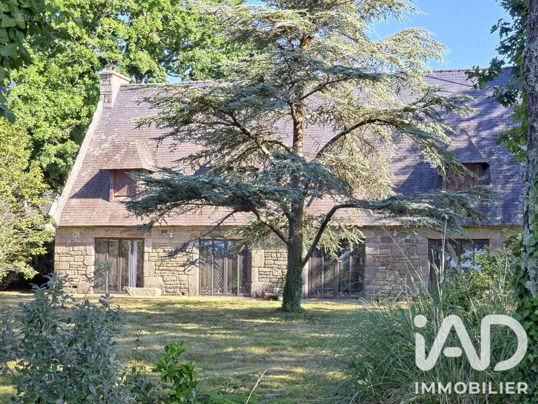 Maison 340 m² à Benodet  - photo 2