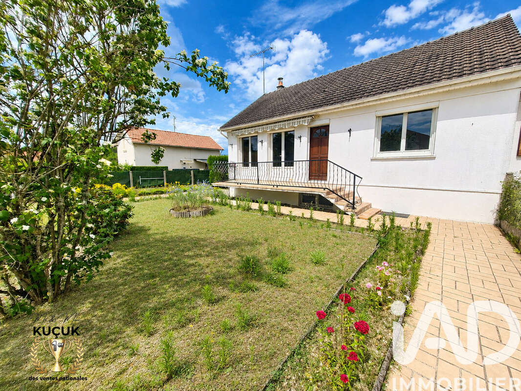 Photo 4 - Maison à LES BORDES