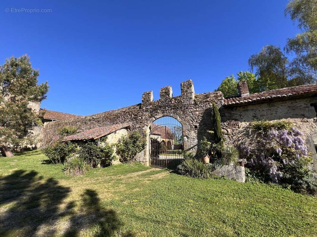Autre à ANSAC-SUR-VIENNE
