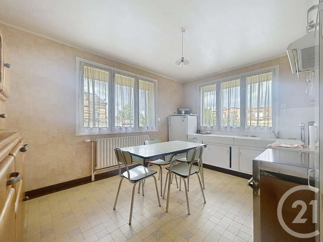 Maison à CHALONS-EN-CHAMPAGNE